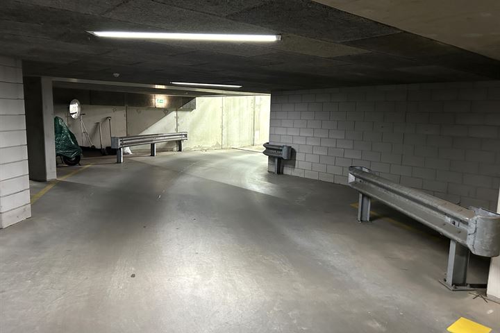 Bekijk foto 6 van Icarusweg parkeerplaats 36