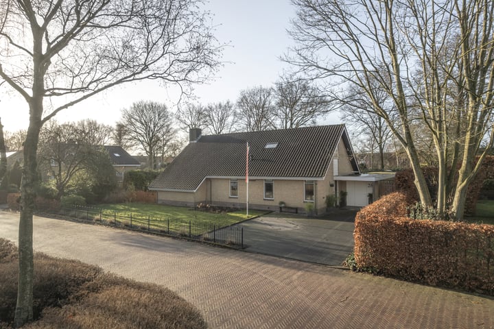 Bekijk foto 54 van Zevenwoudenlaan 28