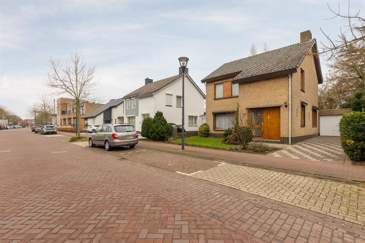 Bekijk foto 5 van Prins Bernhardstraat 34