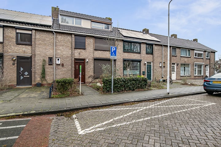 View photo 7 of Breitnerstraat 28