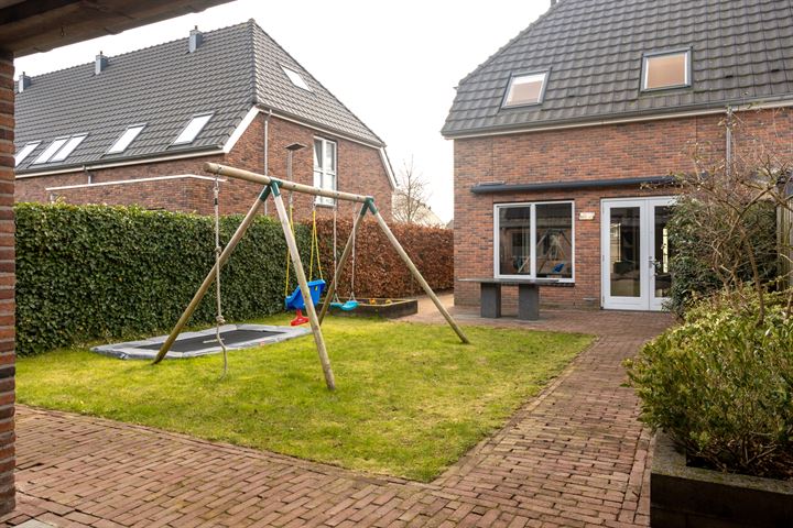 Bekijk foto 30 van Huisstee 7