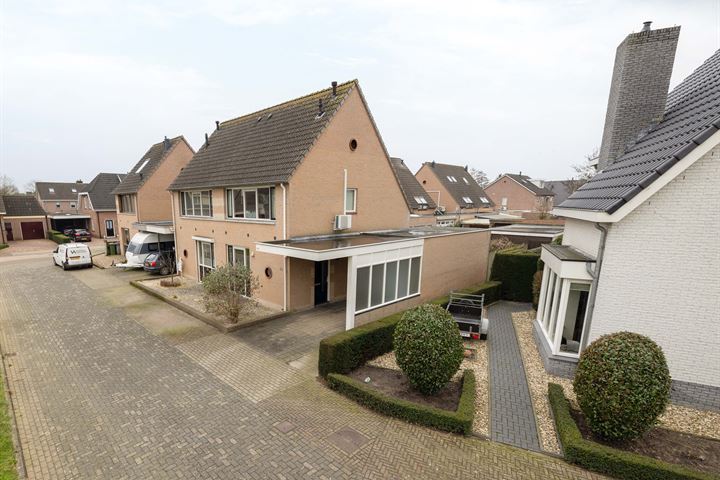 View photo 34 of Kampstraat 33