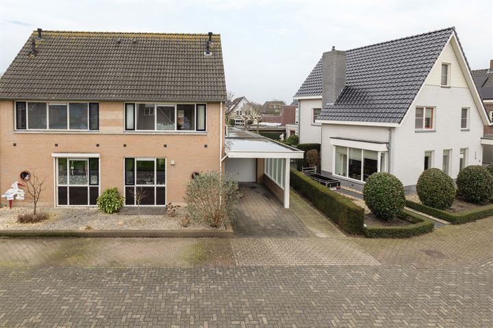 View photo 33 of Kampstraat 33