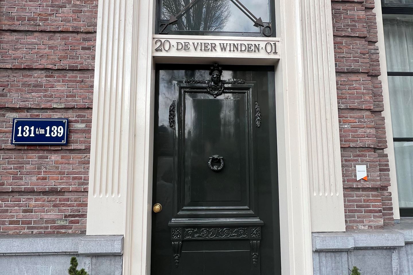 Bekijk foto 2 van Wijnstraat 139