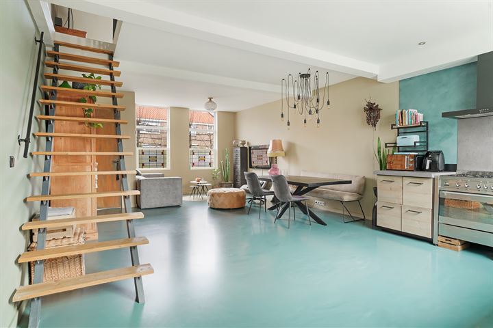 Bekijk foto 9 van Ritthemsestraat 62