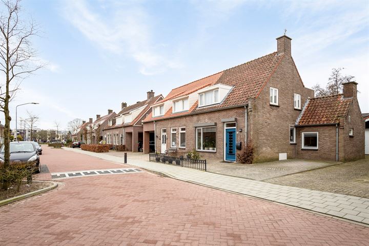 Bekijk foto 31 van Frans Bekersstraat 19