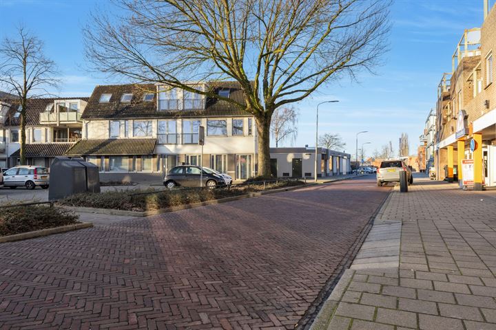 Bekijk foto 31 van Oranjestraat 20