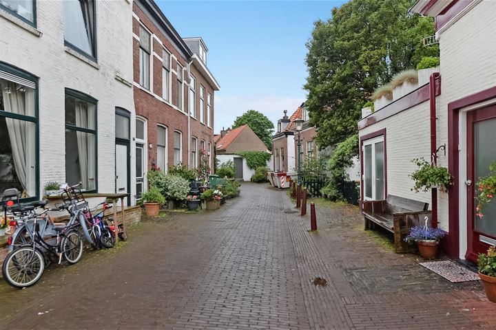 Bekijk foto 23 van Zeilstraat 64