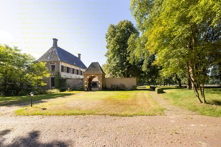 Foto 69 van Linthorst Homanlaan 1