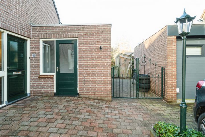 Bekijk foto 3 van Laan van Welgelegen 52