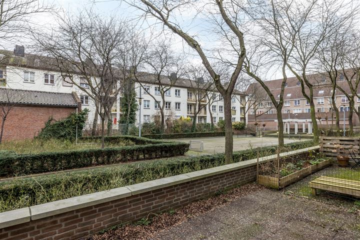 Bekijk foto 21 van Lakenweversstraat 14-A