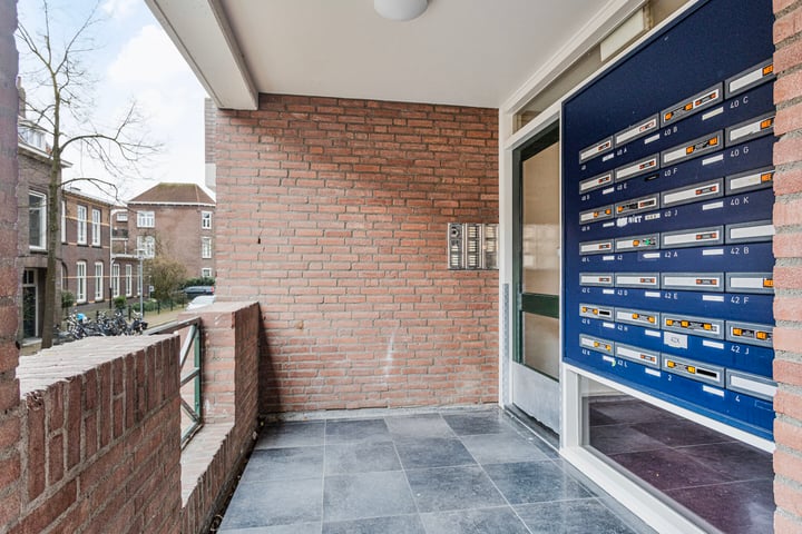 Bekijk foto 3 van Prins Hendrikstraat 40-J