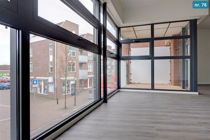 Bekijk foto 23 van Wijkstraat 74--76B