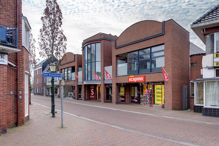 Bekijk foto 42 van Wijkstraat 74--76B