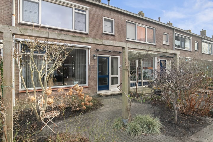 Bekijk foto 4 van Lorentzstraat 22