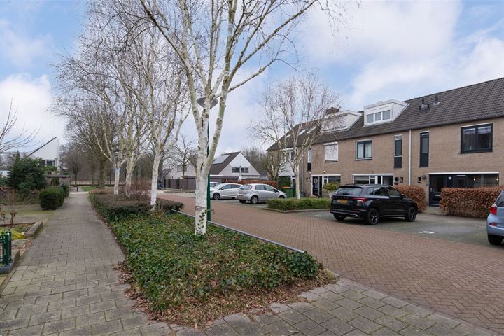 Bekijk foto 43 van Bontekoestraat 7