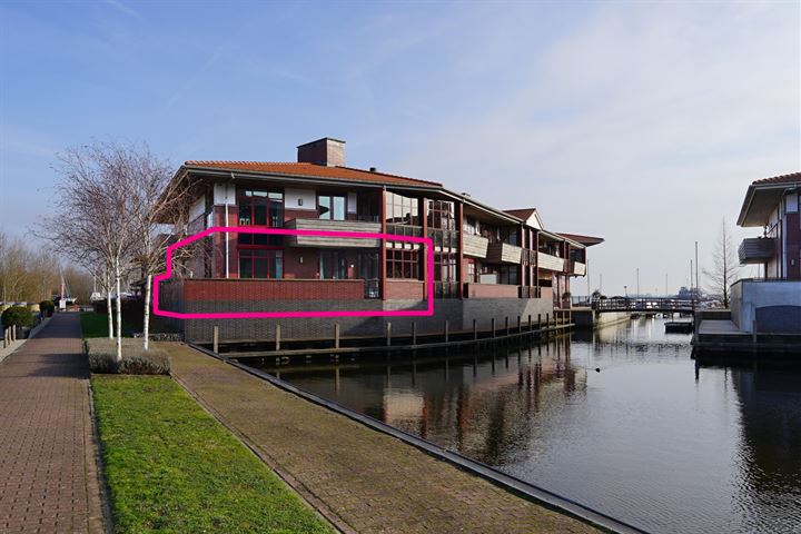 Bekijk foto 1 van Zuiderzee op Zuid 9