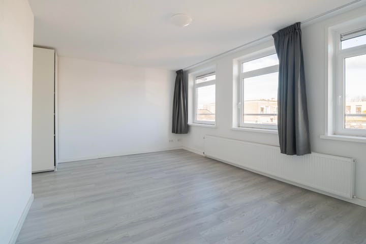 Foto 16 van Katendrechtse Lagedijk 484-B