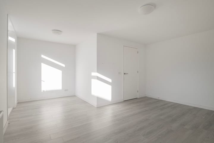 Foto 25 van Katendrechtse Lagedijk 484-B