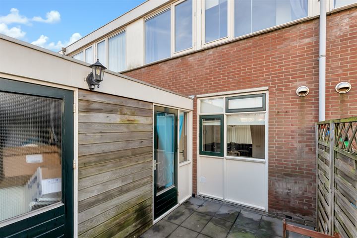 Bekijk foto 27 van Willibrordusstraat 10