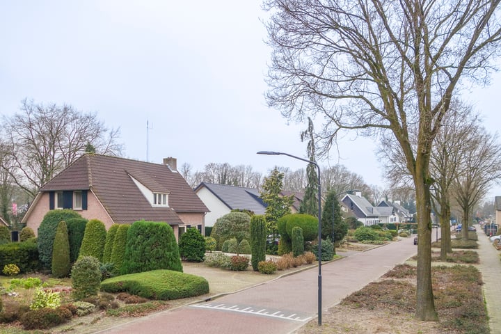 Bekijk foto 4 van Millsebaan 79