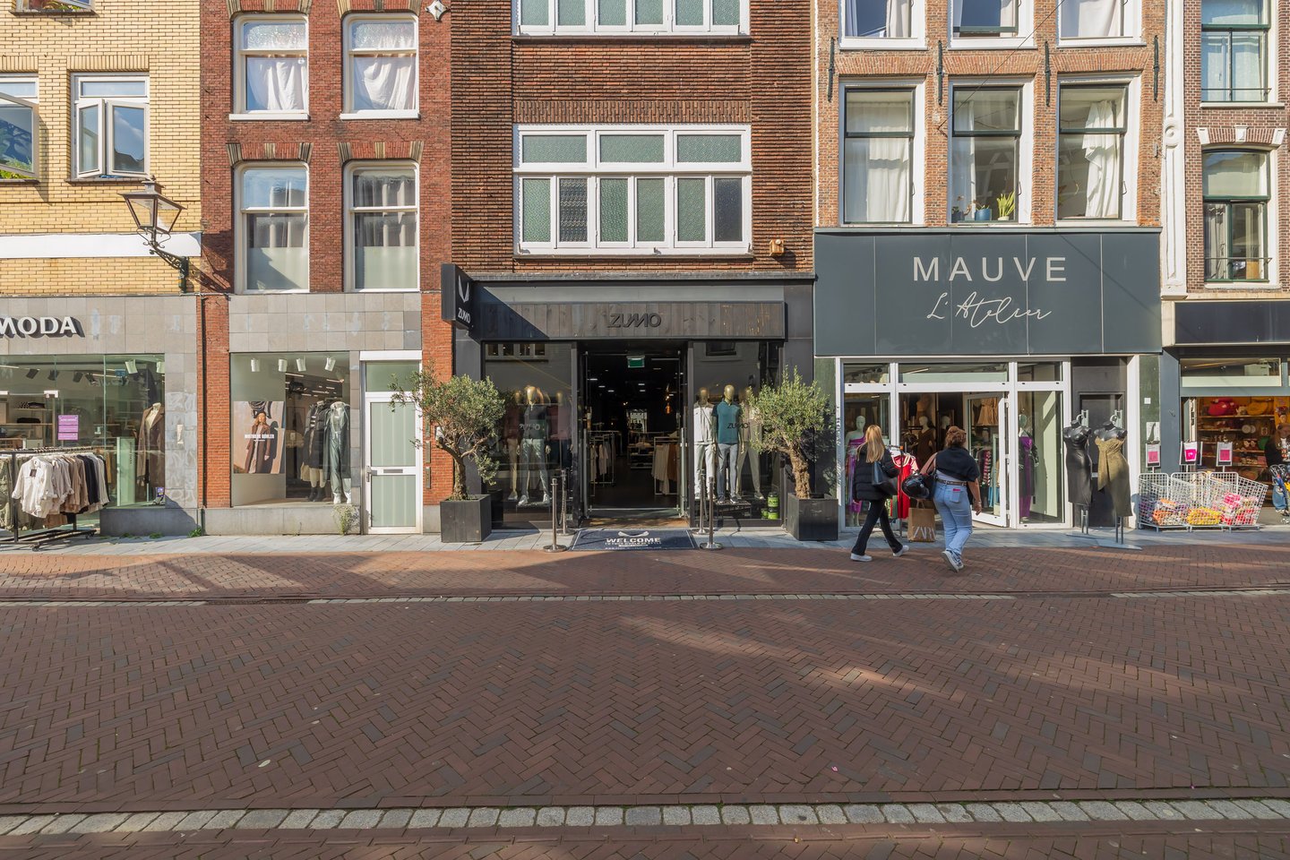 Bekijk foto 1 van Haarlemmerstraat 168