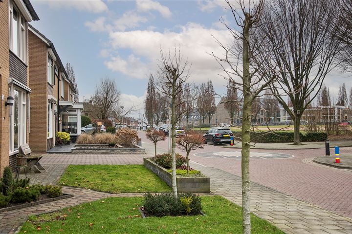 Bekijk foto 31 van Prins Bernhardstraat 80