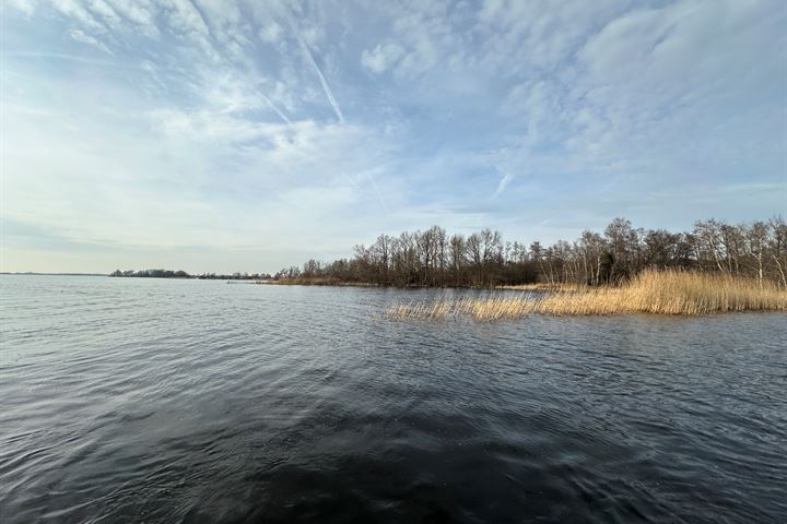 View photo 4 of Eiland nabij de Oostelijke Drecht