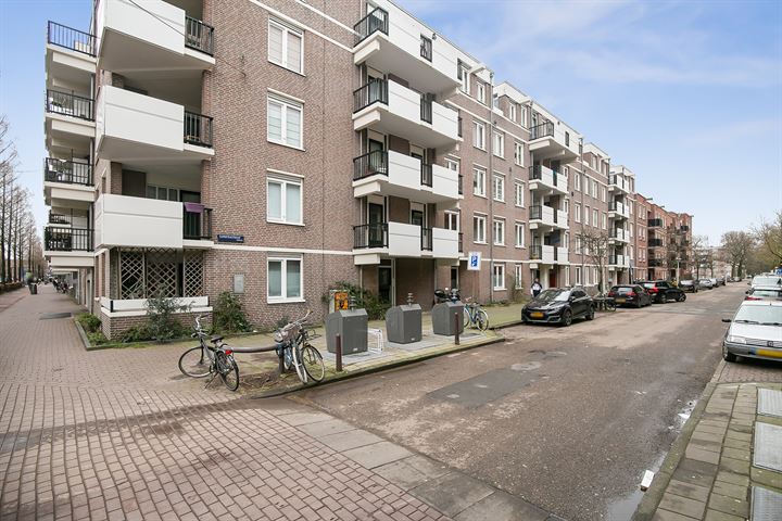 Bekijk foto 5 van Molukkenstraat 541