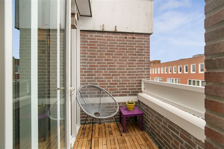 Bekijk foto 31 van Molukkenstraat 541