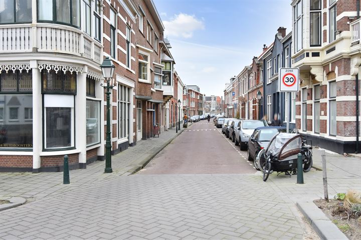 Bekijk foto 39 van Wassenaarsestraat 178