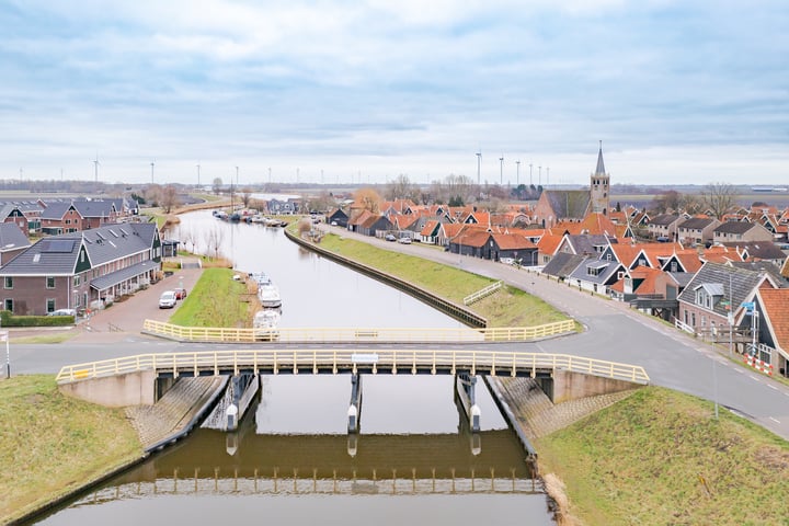 View photo 33 of Westfriesedijk 60