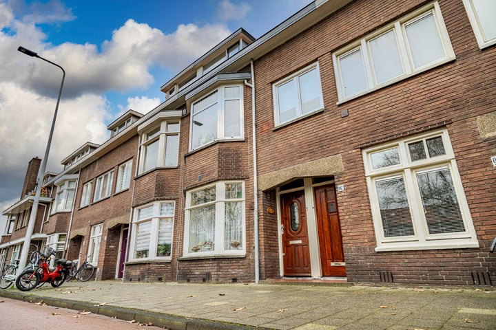 Bekijk foto 41 van Sumatrastraat 96