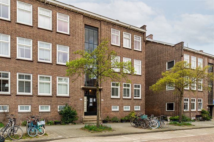 Bekijk foto 2 van Willem Schürmannstraat 15-B