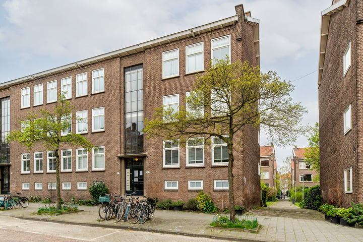 Bekijk foto 28 van Willem Schürmannstraat 15-B