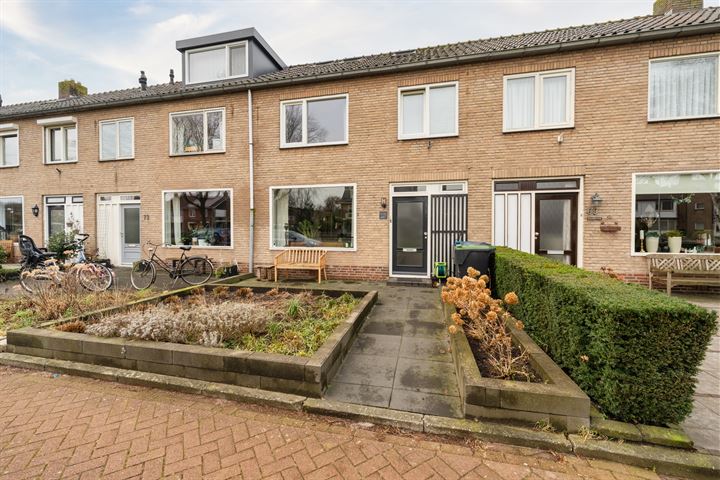 Bekijk foto 1 van Lelystraat 71