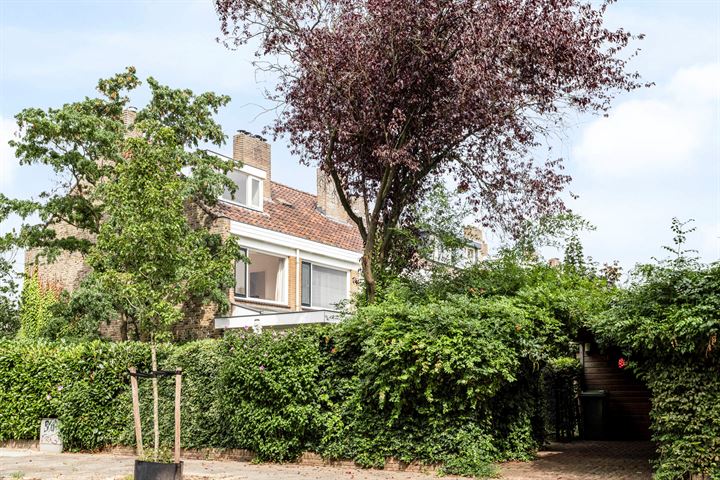 Bekijk foto 38 van Baljuwstraat 23