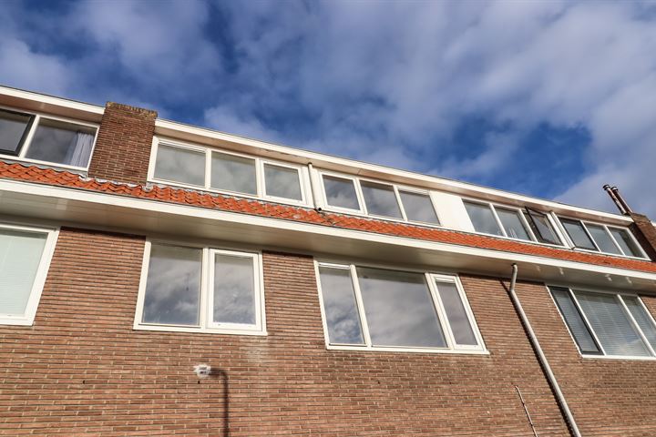 Bekijk foto 2 van Frederik Hendrikstraat 27