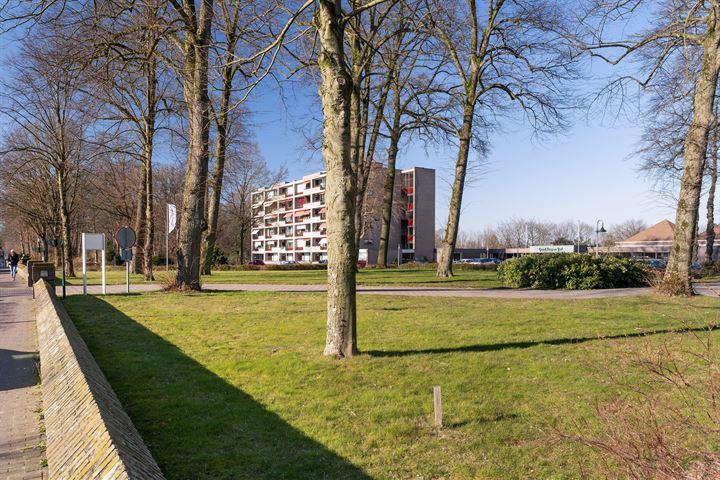 Bekijk foto 32 van Oude Kleefsebaan 189