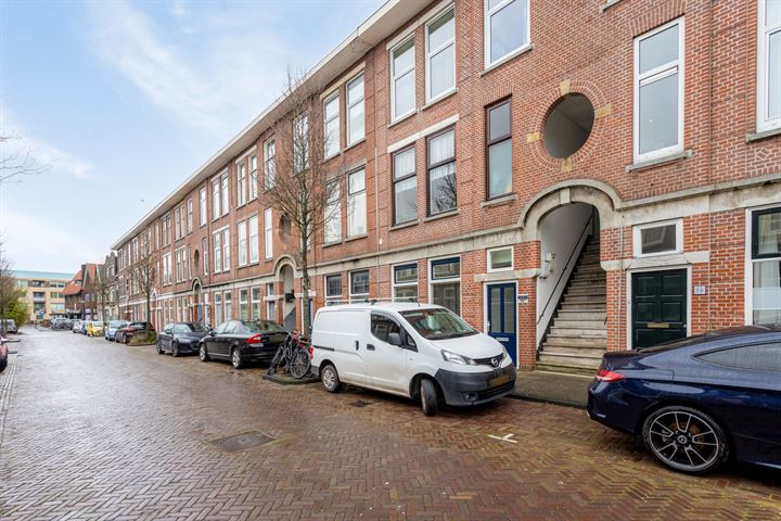 Bekijk foto 5 van De Genestetstraat 52