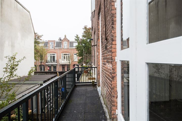 Bekijk foto 42 van Douwes Dekkerstraat 36