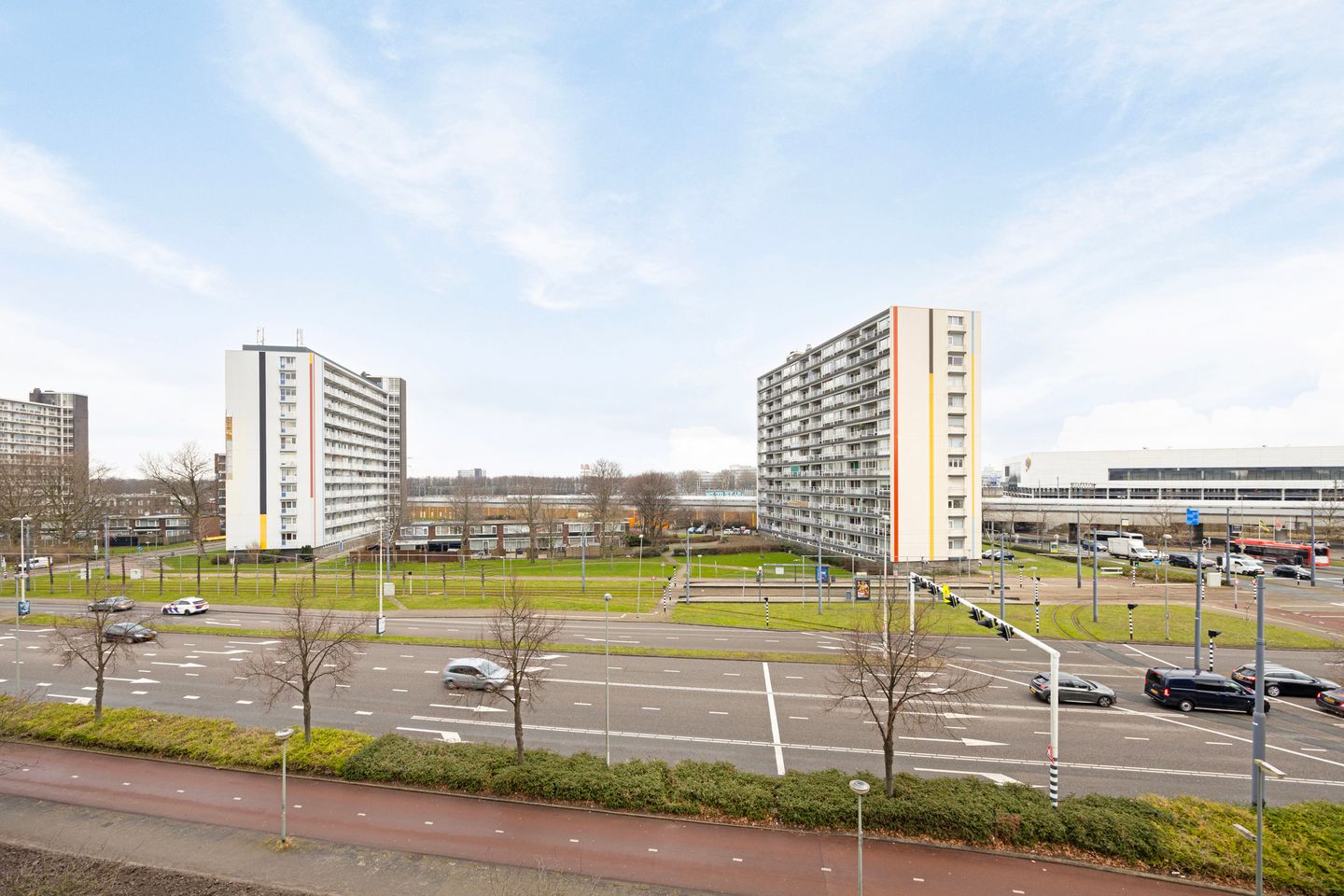 Foto 19 van Burgemeester Van Haarenlaan 765