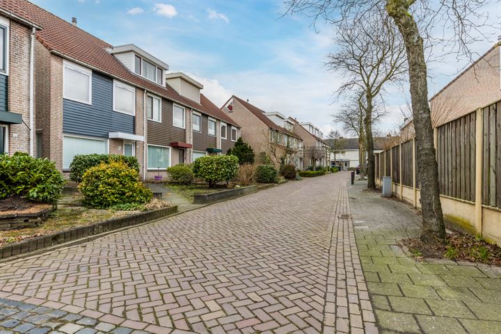 Bekijk foto 28 van Jeroen Boschstraat 22