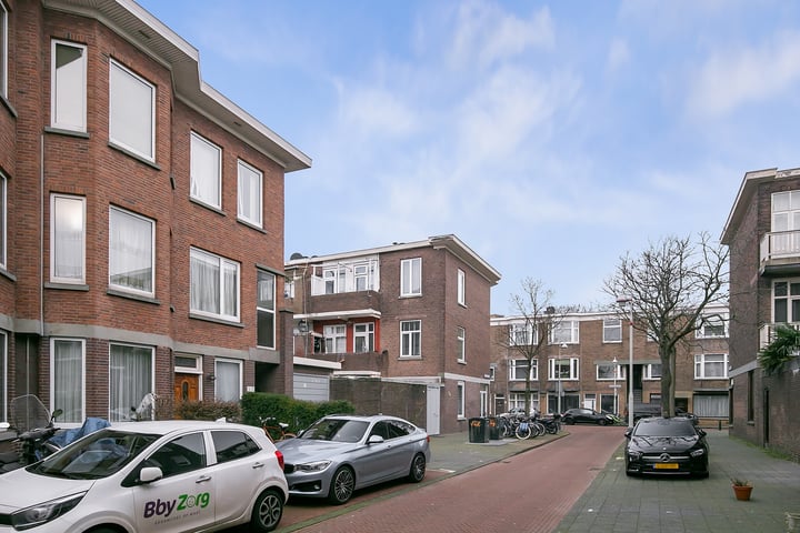 Bekijk foto 29 van Hoog Buurlostraat 5