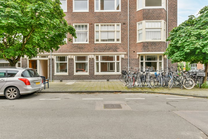 Bekijk foto 3 van Roompotstraat 21-H