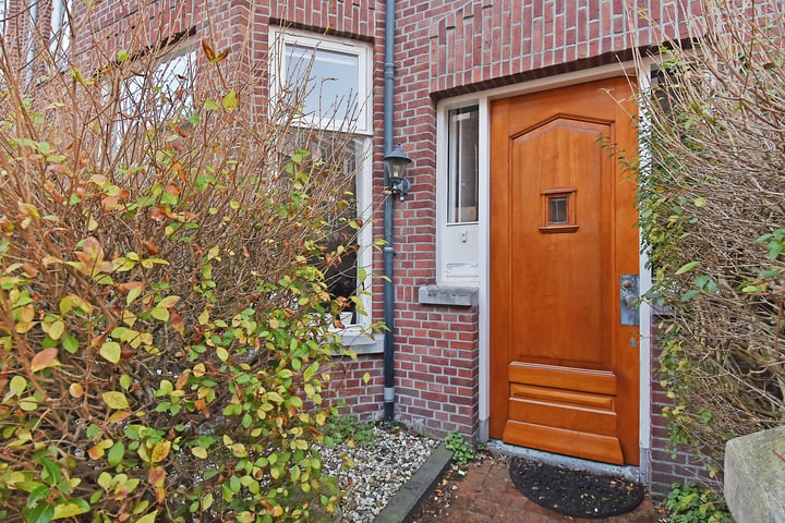 View photo 44 of Frankenstraat 78