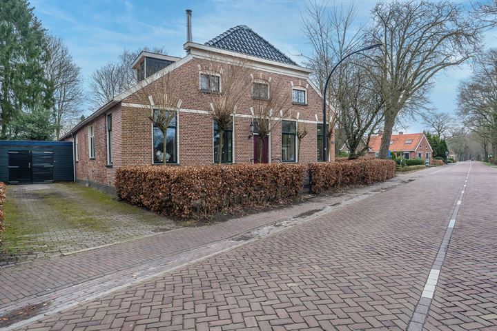 View photo 6 of Hoofdweg 179