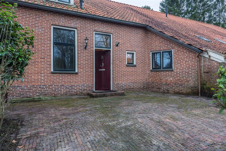 View photo 9 of Hoofdweg 179