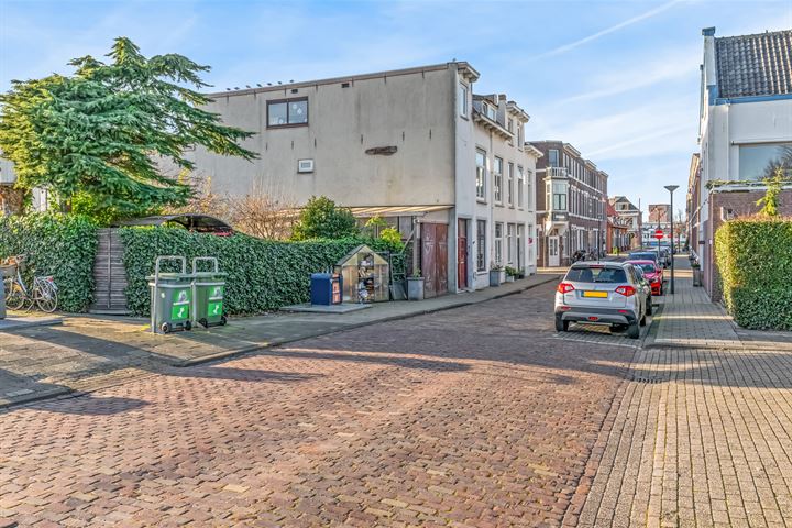 Bekijk foto 45 van Joubertstraat 24