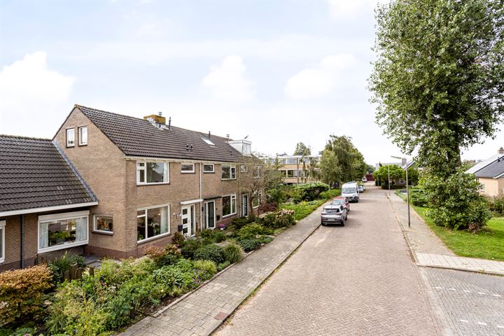 Bekijk foto 40 van Kemphaanstraat 74